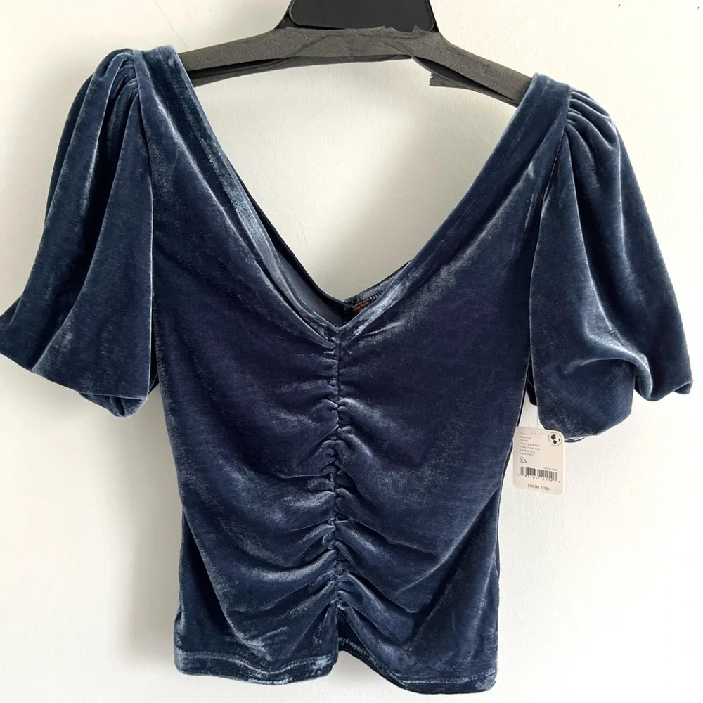 FREE PEOPLE Women’s Cupcake Velvet Top-Outerspace color-Size X-Small NWT
